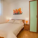 Eva Apartment Cres