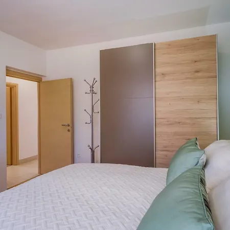 Апартаменты Eva *