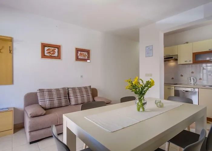 Eva Apartman